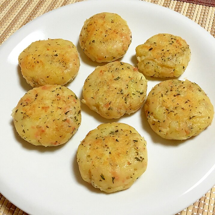 お弁当にも!じゃがいもと鮭のお焼き♪